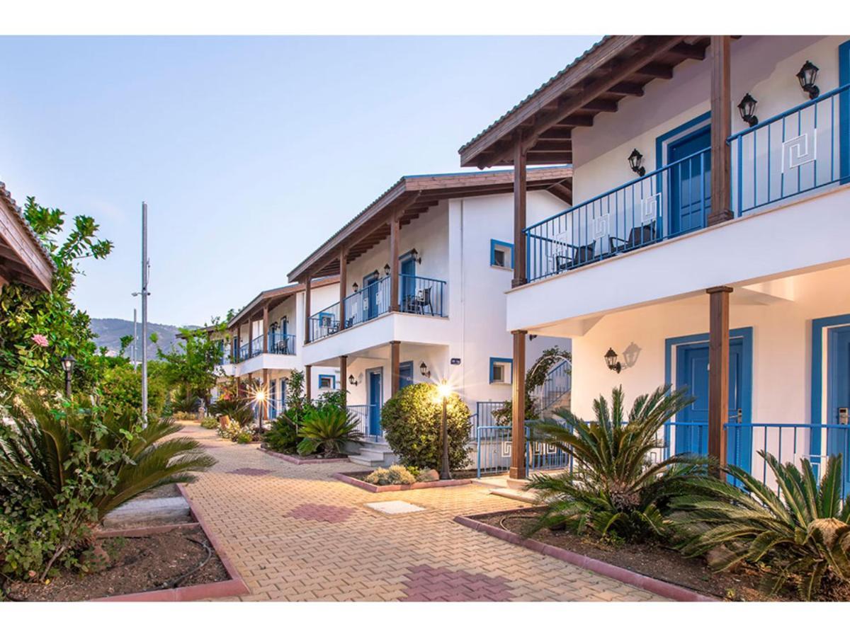 Queen Aphrodite Hotel Karpasa ภายนอก รูปภาพ