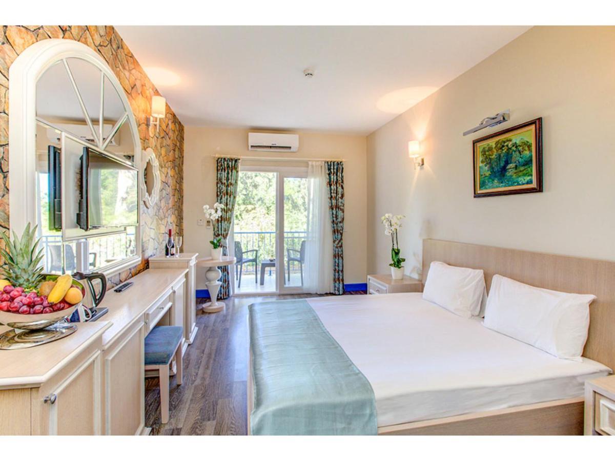Queen Aphrodite Hotel Karpasa ภายนอก รูปภาพ