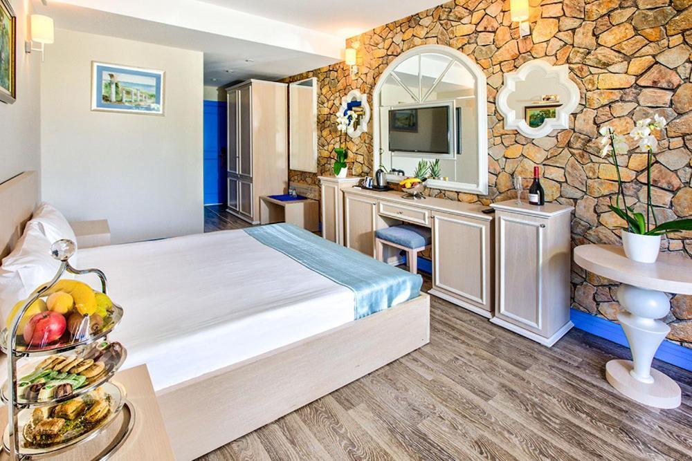 Queen Aphrodite Hotel Karpasa ภายนอก รูปภาพ